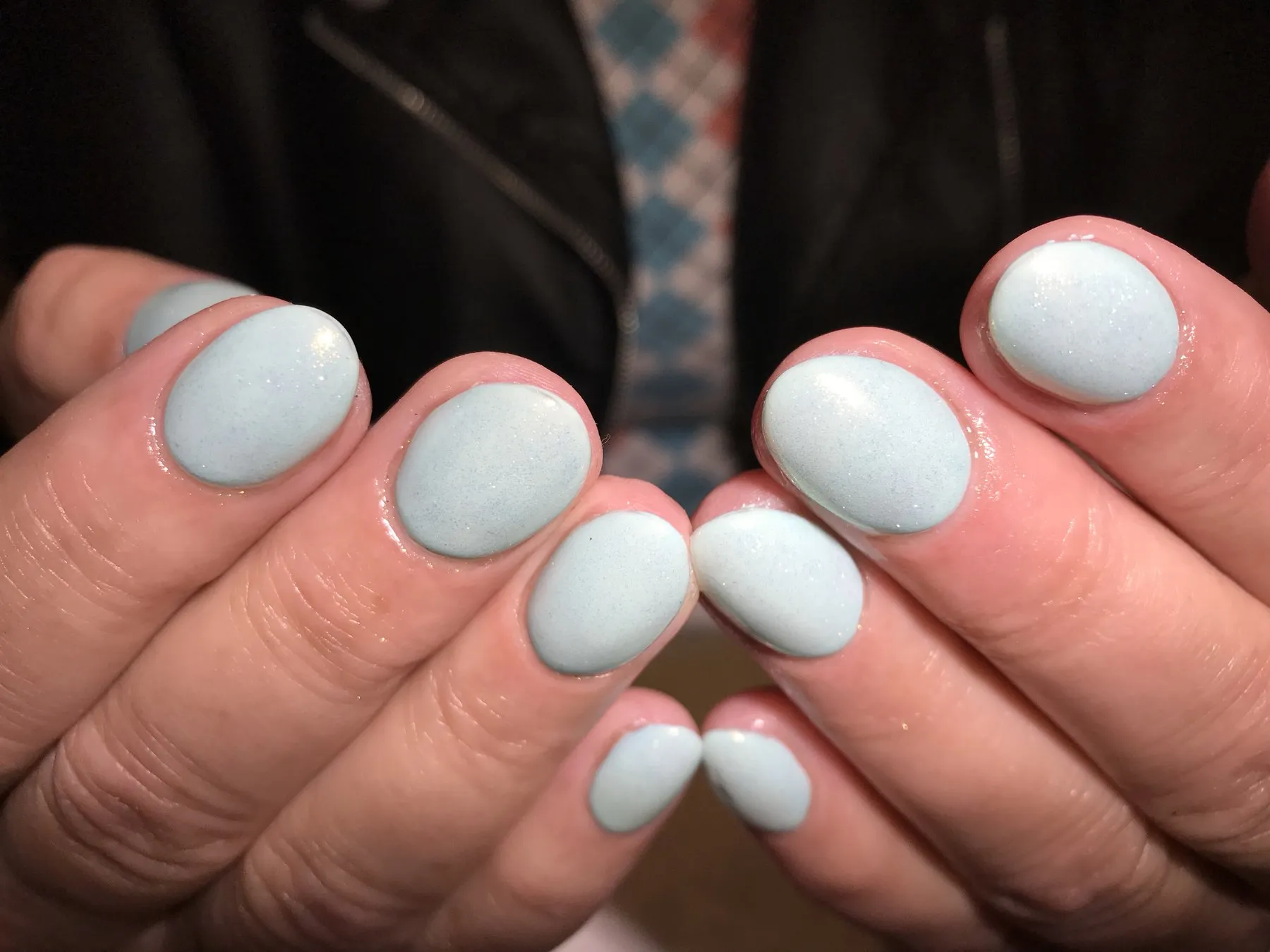 Lichtblauwe korte nagels